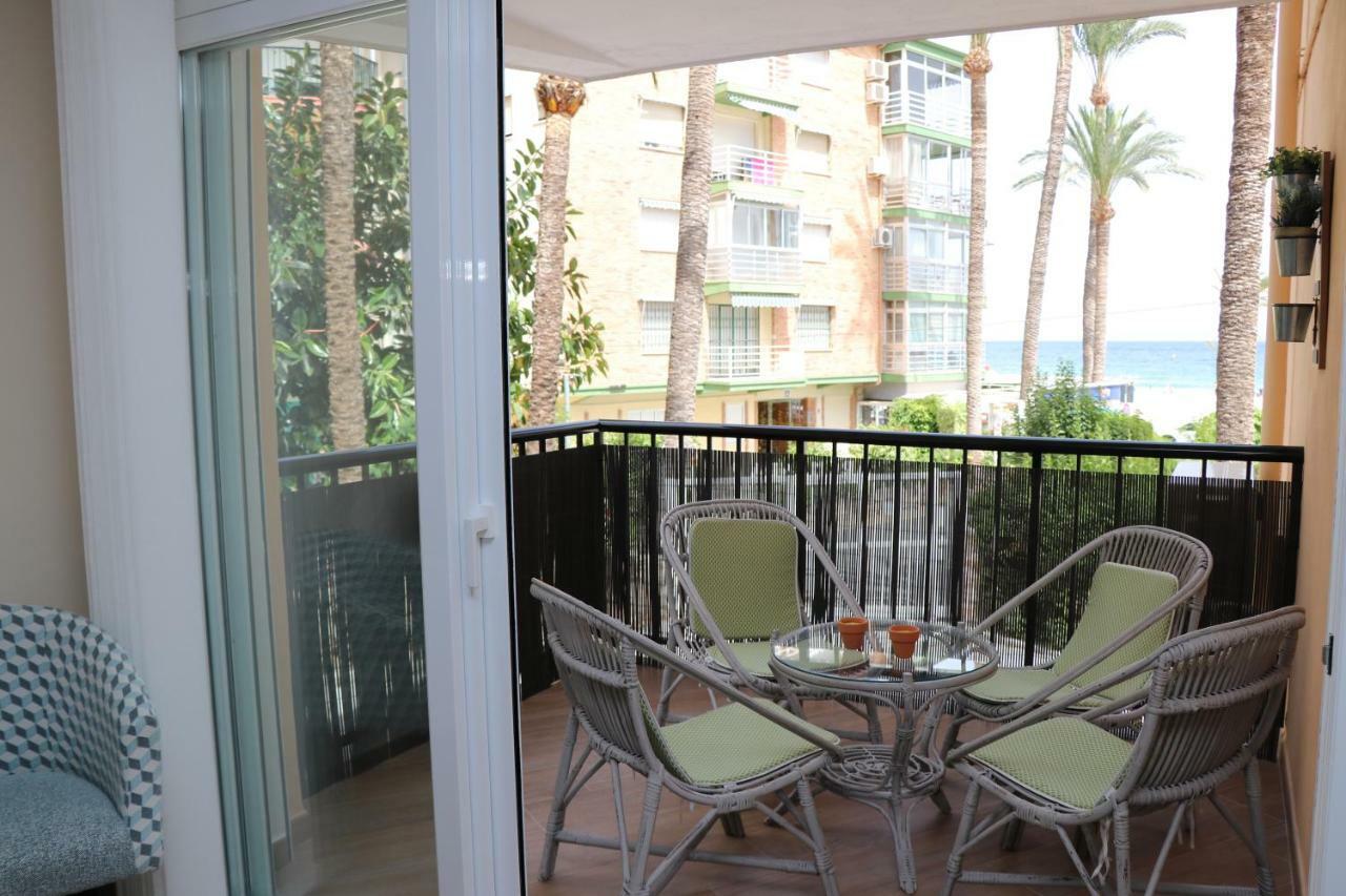 Archanda, Apartamento En 1ª Linea De Playa Benidorm Exteriör bild
